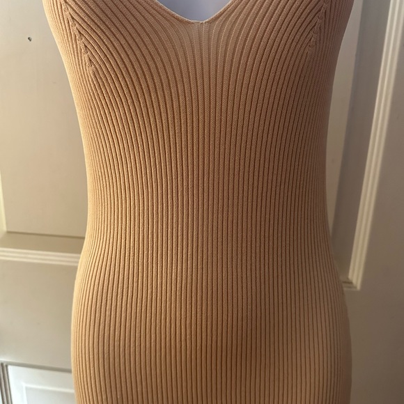Amuse Society Bodycon Midi Dress - Picture 2 of 7